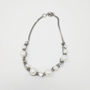 Givenchy Necklace Chain With Pearl & Pure Glamour